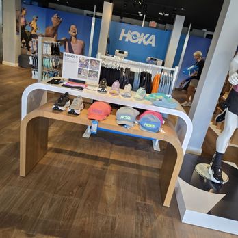 hoka one one store near me