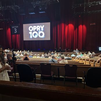 Grand Ole Opry - Music Venues Near Me - Nashville, Tennessee