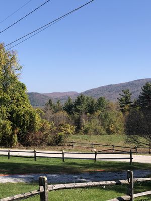 Mountain View Ranch by null