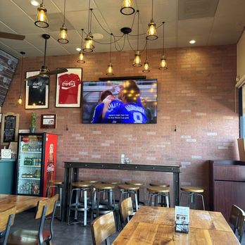 Sofra Urbana - Television in dining room - Pizza Near Me - Fountain Valley, California