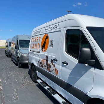 Furry Land - Furry Land Vans - Pet Groomers Near Me Furry Land - Furry Land Vans - Pet Groomers Near Me