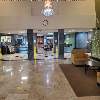 Sleep Inn & Suites - Lobby - Hotels Near Me - Winchester, Virginia
