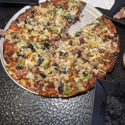 Hawaiian supreme. Yum yum Hawaiian supreme. Yum yum
