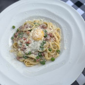 Barbusa - Carbonara Con Piselli - Italian Near Me - San Diego, California Barbusa - Carbonara Con Piselli - Italian Near Me - San Diego, California