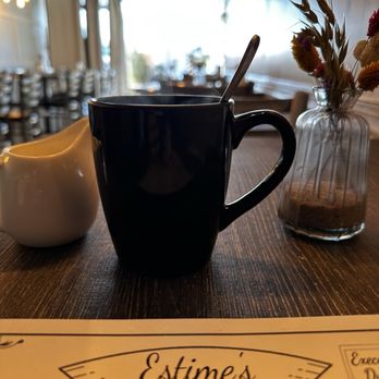 Estimes Cafe - Breakfast & Brunch Near Me - Colonia, New Jersey