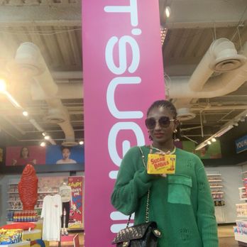 it'sugar - Candy Stores Near Me - New York, New York