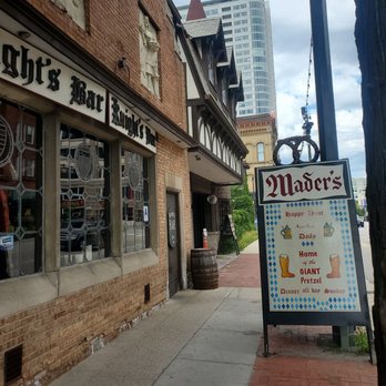 Mader's - German Near Me - Milwaukee, Wisconsin