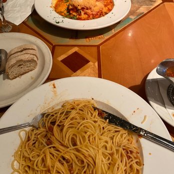 Il Farro - Lasagna & Spaghetti Bolognese - Italian Near Me - Newport Beach, California Il Farro - Lasagna & Spaghetti Bolognese - Italian Near Me - Newport Beach, California