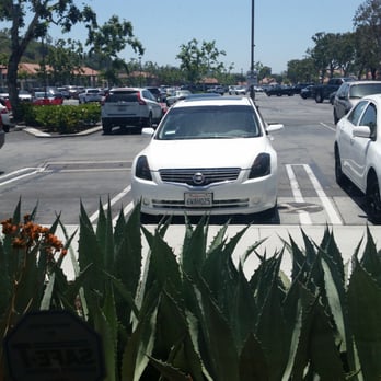 Carl's Jr - Employees parking in front spots. - Burgers Near Me - Mission Viejo, California