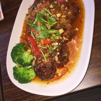 Proud Thai Cookery - The duckkkk - Thai Near Me - Berkeley Heights, New Jersey
