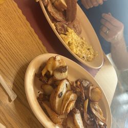 Town & Country Restaurant - The Country Breakfast