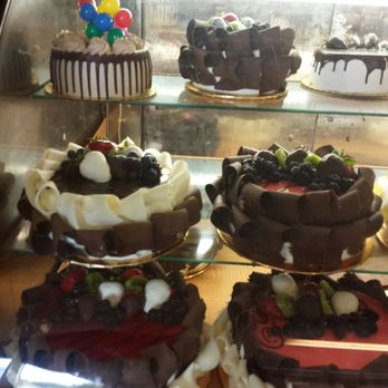 La Ideal Bakery - Love their cakes n conchitas!!! Delicious!!! - Bakeries Near Me - Anaheim, California La Ideal Bakery - Love their cakes n conchitas!!! Delicious!!! - Bakeries Near Me - Anaheim, California