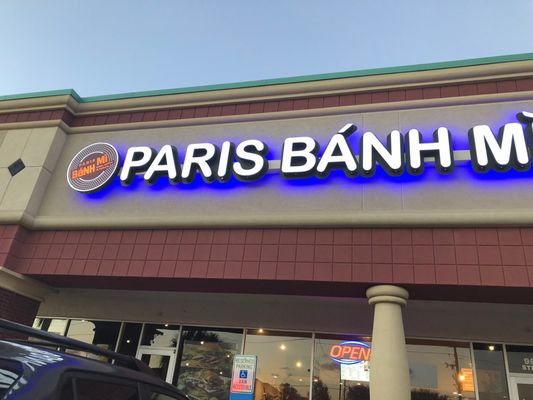 Paris Banh Mi Pho Pearland by null