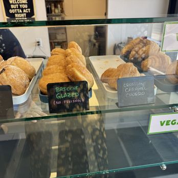 Cal’s Bakeshop - Bakeries Near Me - Tucson, Arizona