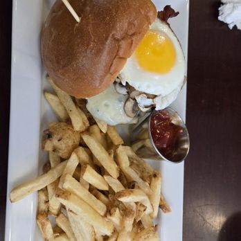 Marathon - Burger-mushrooms, cheese, egg and fries - New American Near Me - Philadelphia, Pennsylvania