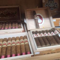 Laguna Smoke & Cigar