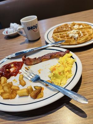IHOP by null