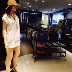 IS Boutique - I love the white outfit the mannequin is wearing!