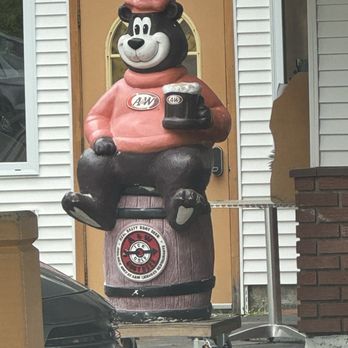 A&W Restaurant - Burgers Near Me - Wilmington, New York