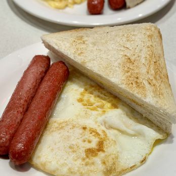 Chrisly Cafe - Hong Kong Style Cafe Near Me - Markham, Ontario