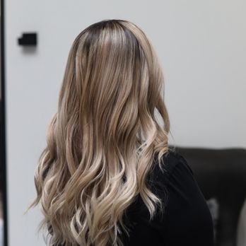 Salon de Rêve - Ash blonde balayage by Sharon - Hair Stylists Near Me - Tustin, California Salon de Rêve - Ash blonde balayage by Sharon - Hair Stylists Near Me - Tustin, California