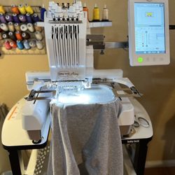Paradise Sewing - Baby Lock Array