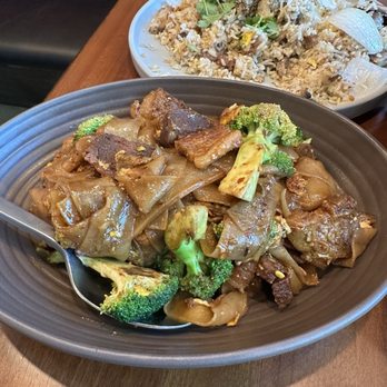 Krok - Pad see Yew with crispy pork belly - Thai Near Me - Las Vegas, Nevada