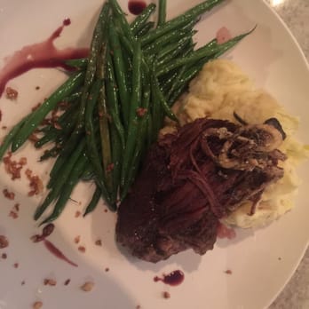 Nook Kitchen - Delicious short rib, green beans and mashed potatoes - Italian Near Me - Phoenix, Arizona