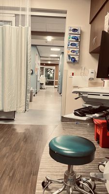 Sutter Roseville Medical Center by null