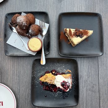 Piatti - Donuts, Tiramisu, Lemon Olive Oil Cake - Italian Near Me - Mill Valley, California Piatti - Donuts, Tiramisu, Lemon Olive Oil Cake - Italian Near Me - Mill Valley, California