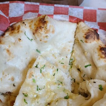 Tandoori Express - Garlic naan bread & butter chicken - Indian Near Me - Oakhurst, California