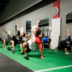Arkansas Fitness and Athletics - Dynamic Warmup