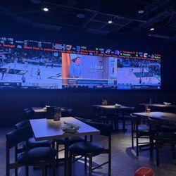 Dave & Buster's Edina
