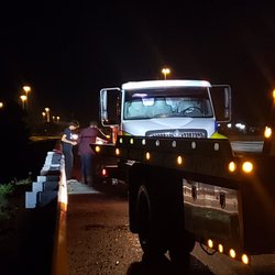 Hook & Book Transport - Two trucks to make sure we were safe on the side of the road