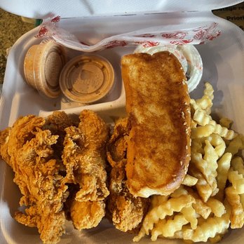 Raising Cane's Chicken Fingers - Caniac Combo. So good. - Chicken Shop Near Me - Roseville, California Raising Cane's Chicken Fingers - Caniac Combo. So good. - Chicken Shop Near Me - Roseville, California