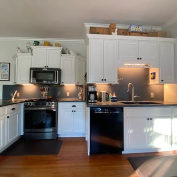 Roddan Electrical Services - Undercabinet lighting installation for clean, functional kitchen lighting - Electricians Near Me - Cotati, California Roddan Electrical Services - Undercabinet lighting installation for clean, functional kitchen lighting - Electricians Near Me - Cotati, California