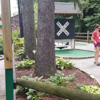 Kniess' Miniature Golf - Mini Golf Near Me - Pittsburgh, Pennsylvania Kniess' Miniature Golf - Mini Golf Near Me - Pittsburgh, Pennsylvania