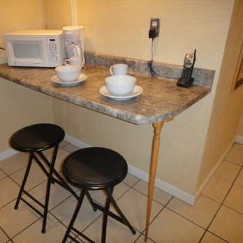 Suites On Chocolate - Suite #9 - Breakfast bar - Hotels Near Me - Hershey, Pennsylvania