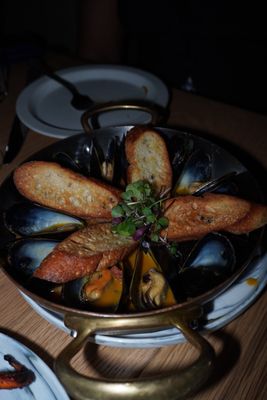 Frenchie Wine Bar by null