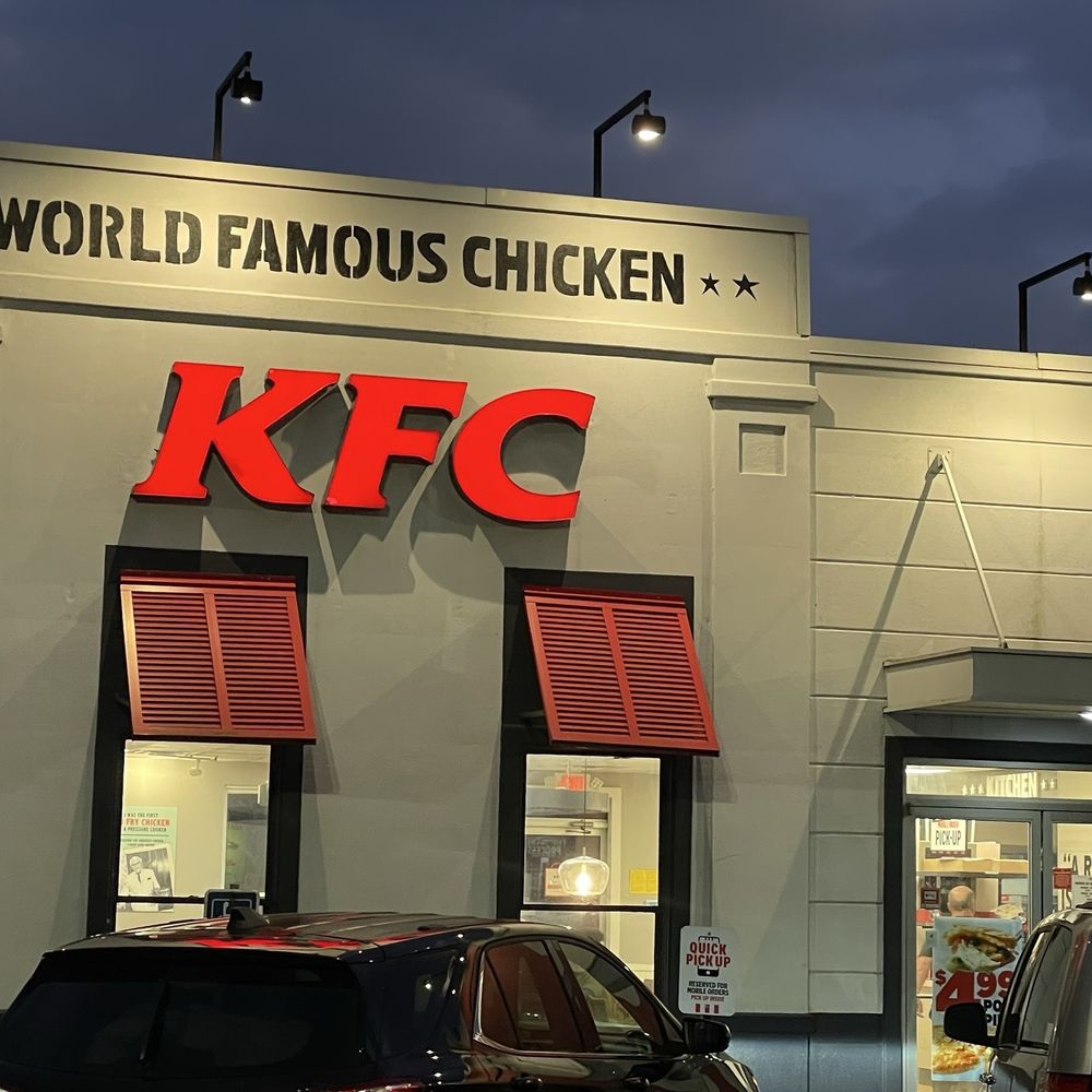 KFC - Fast Food Near Me - Ashland, Kentucky