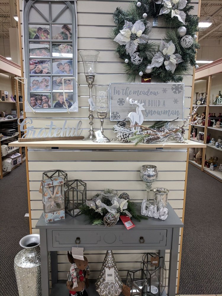 BURLINGTON Updated September 2024 10 Photos 1450 Wo Ezell Blvd