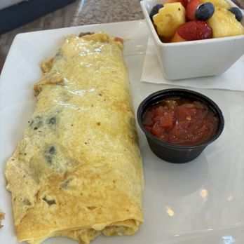 Barney's Brunch House - Berry Spinach Salad - OO - Breakfast & Brunch Near Me - Frisco, Texas Barney's Brunch House - Berry Spinach Salad - OO - Breakfast & Brunch Near Me - Frisco, Texas