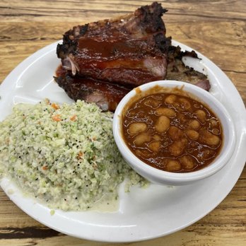 McClard's Bar-B-Q - Barbeque Near Me - Hot Springs, Arkansas McClard's Bar-B-Q - Barbeque Near Me - Hot Springs, Arkansas