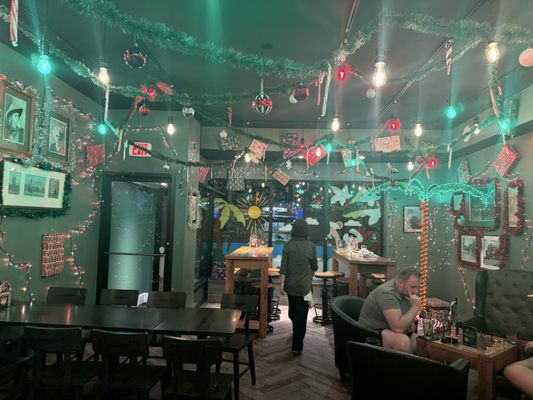 Twain: Missouri BBQ & Taproom by null