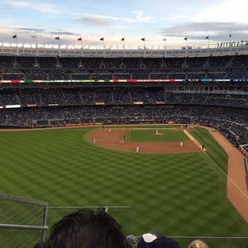 Yankee Stadium - Yankees vs Royals 05/10/2016 - Stadiums & Arenas Near Me - Bronx, New York