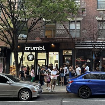 Crumbl - West Village - Bakeries Near Me - New York, New York