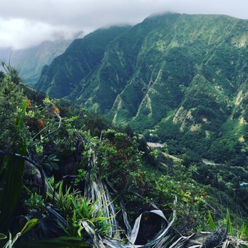 Kapilau Ridge Trail - Hiking Near Me - Wailuku, Hawaii