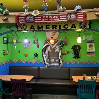El Carambas - Padded booths - Mexican Near Me - Rochester, Minnesota