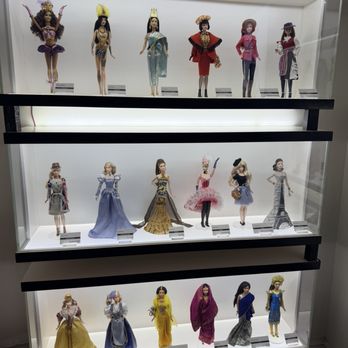 Barbie Expo - Children's Museums Near Me - Montreal, Quebec