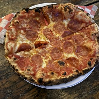 PizzElla - Pepperoni pizza - Food Trucks Near Me